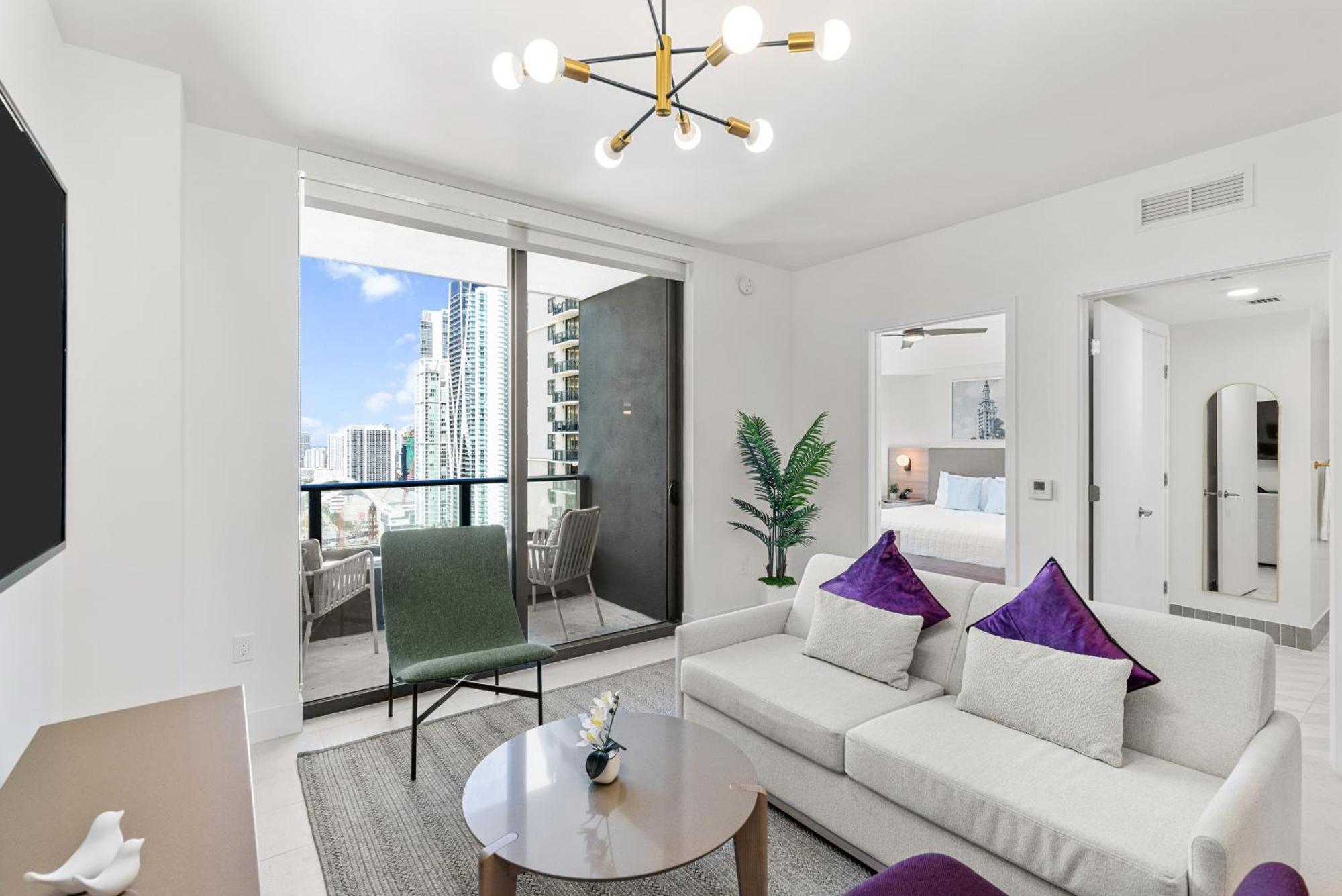 Apartamento New 28th Floor Unit - Breathtaking Bay And Downtown Views